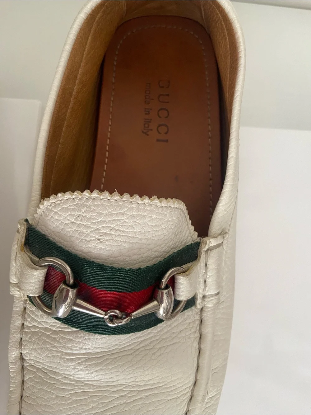 Authentic Gucci White Leather Men's Horsebit Loafers